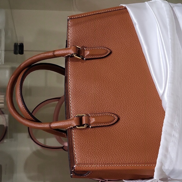 New! 🔥 Brooke Carryall 28, Size Medium [Only 1  left!] - Picture 8 of 12